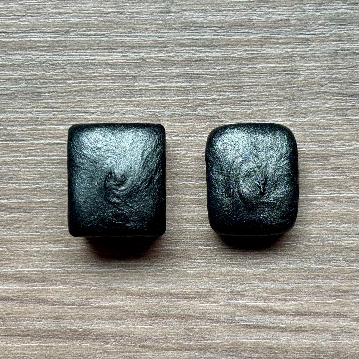 Chickadee - Mica Watercolor Paint