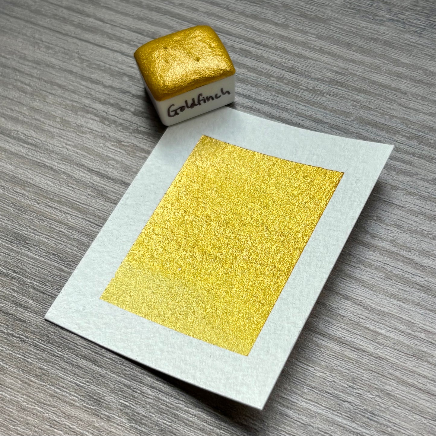 Goldfinch - Mica Watercolor Paint